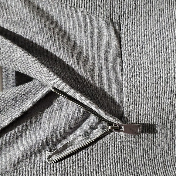 ELEVEN PARIS MENS GRAY PULLOVER SWEATER WITH LEATHER PATCHES SIZE XXL - Picture 4 of 10